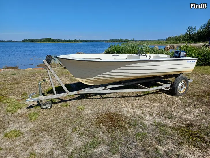 Säljes Kullabåt, motor och trailer
