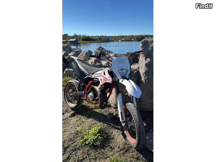 Säljes Jag säljer bort betan pga bil