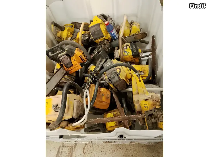 Säljes Gamla motorsågar o trimmers