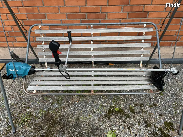 Myydään Makita DUR369A raivausaha ja tuplalaturi DC18RC Myydään Makita DUR369A raivausaha ja tuplalaturi DC18RC
