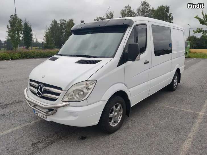 Myydään MB sprinter 318Cdi 5paikkainen kevyt ka
