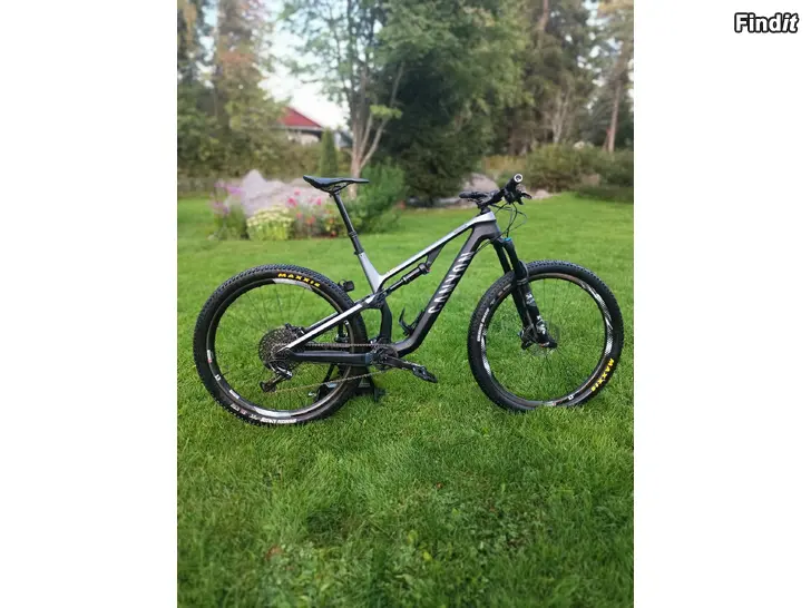 Säljes Canyon Neuron CF 9.0 SL