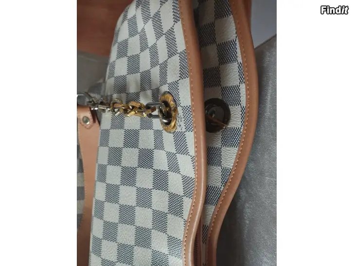 Myydään Luis Vuitton iso käsilaukku