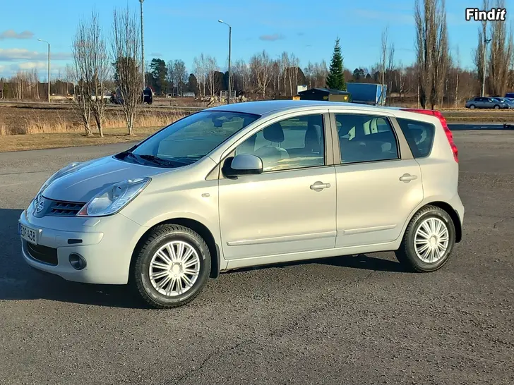 Myydään Nissan Note 1.6 Bensa 110hv AC 5-ov
