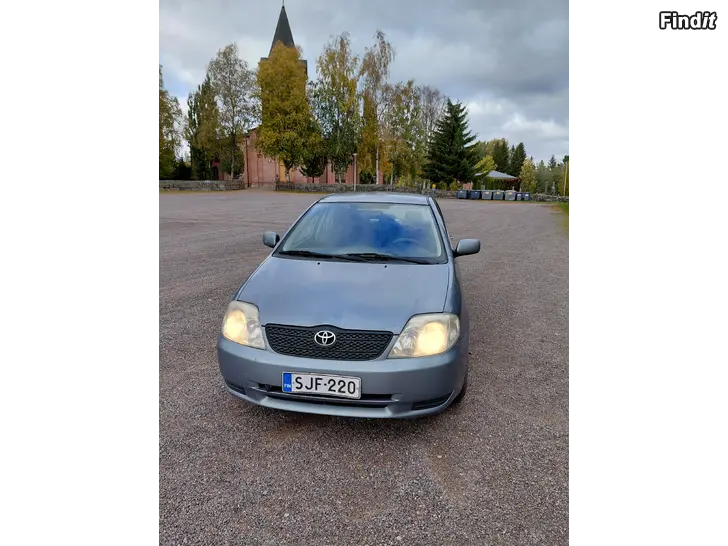 Myydään Toyota corolla