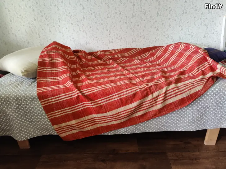 Myydään Madrasstyg Sängöverkast ca160x190cm