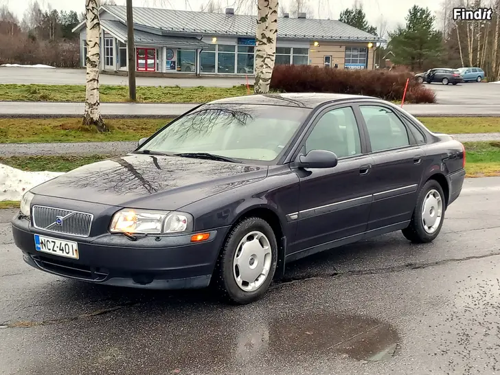 Säljes Volvo S80 2.4 10V Bensa Manual