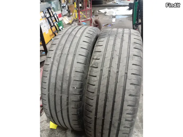Myydään 215 60 17 Continental kesärenkaat 2kpl