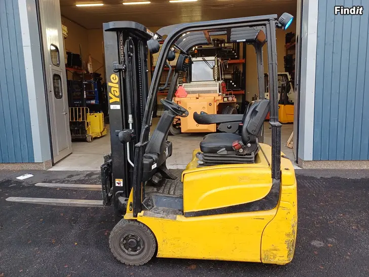 Säljes Diesel ja sähkötrukkeja