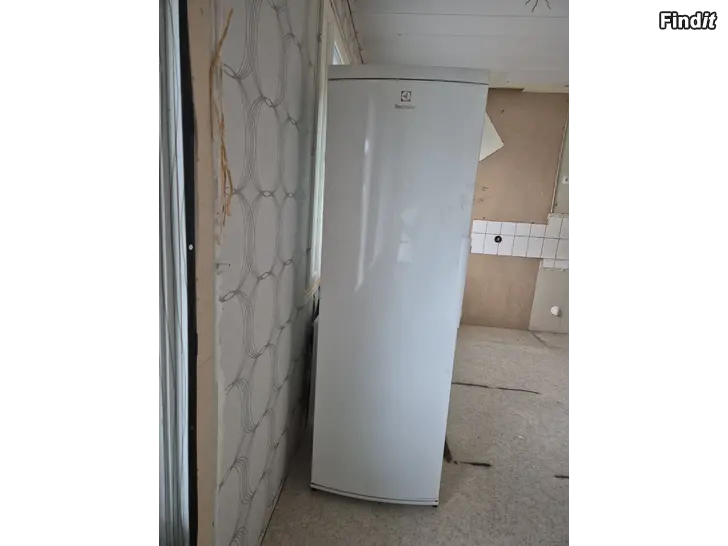 Säljes Electrolux kylskåp 186 cm högt
