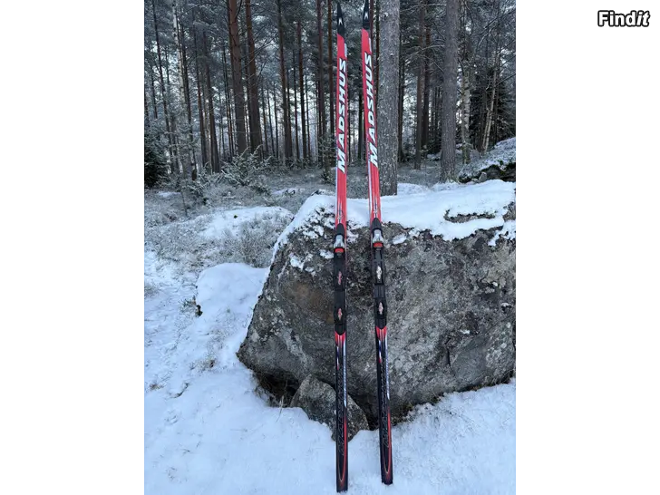 Säljes Madshus klassiska skidor 195 cm
