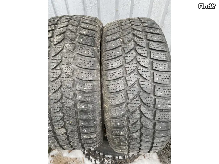 Myydään 225/50/17