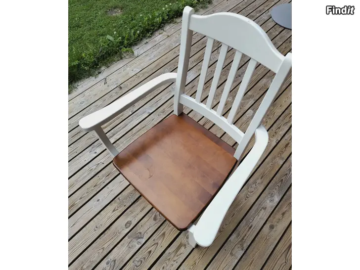 Myydään Puutuoli