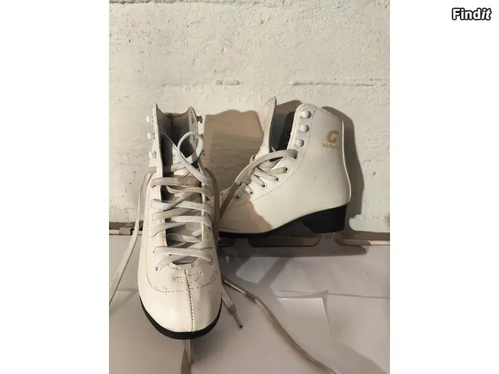 Myydään Luistimet 34