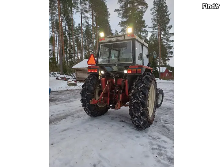 Säljes International 674