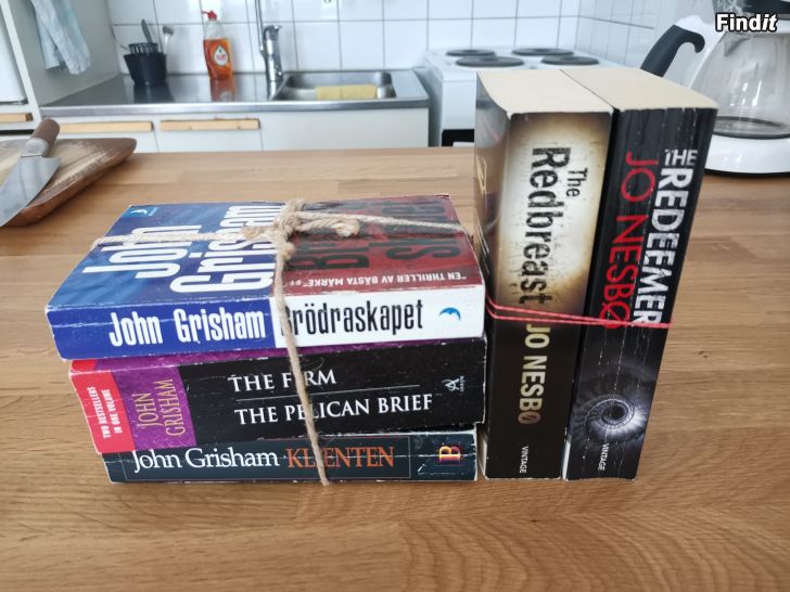 Säljes 3x John Grisham och 2x Jo Nesbø böcker