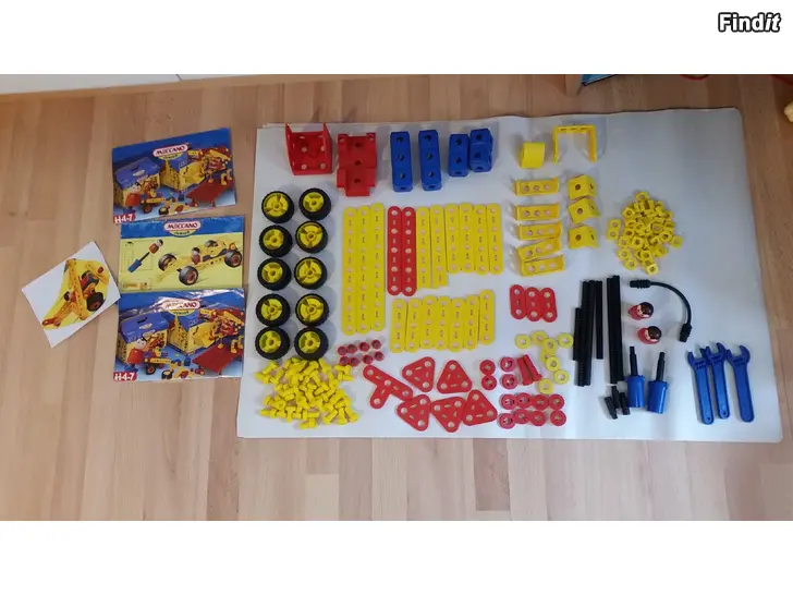 Myydään Meccano Junior 1990-luvulta rakennuspalikat ja ohjeet -hinta 25e