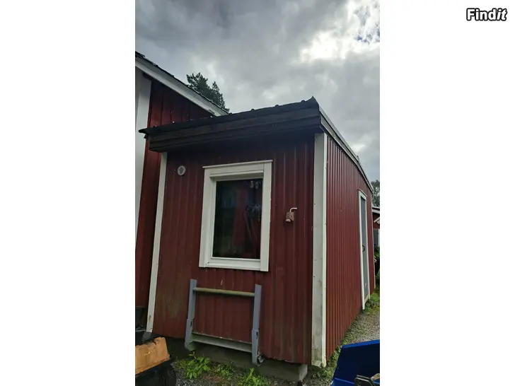 Säljes Byggbarack på bytesskenor  säljes/uthyres