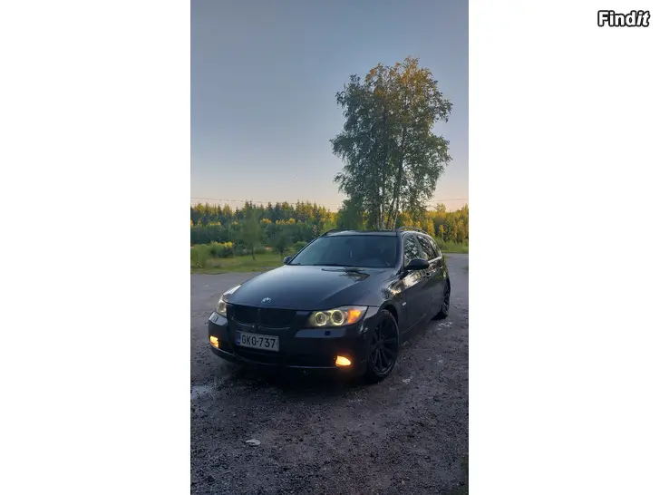 Säljes Nybesiktad Bmw 325d