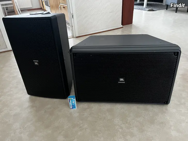 Myydään JBL högtalare