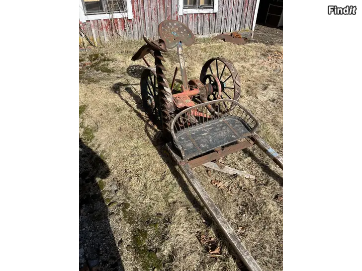 Säljes hästsläde,kärra mm