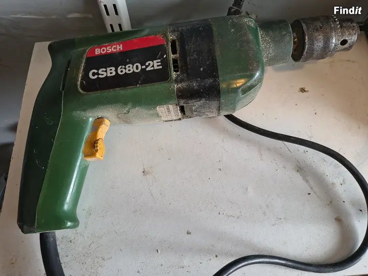 Myydään Bosch iskuporakone