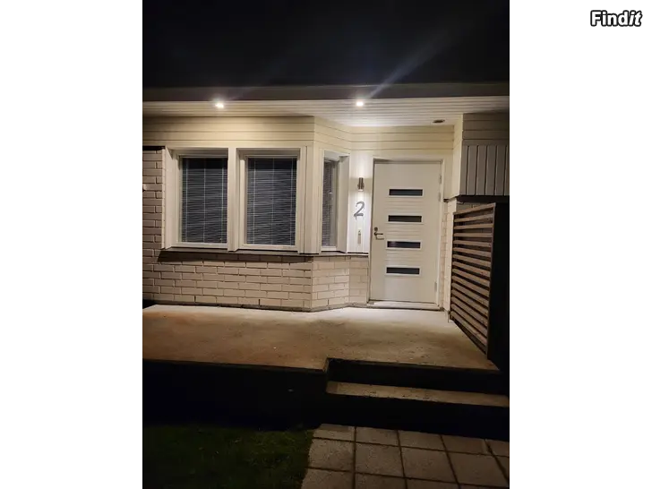 Uthyres Uthyres radhuslägenhet i Socklot