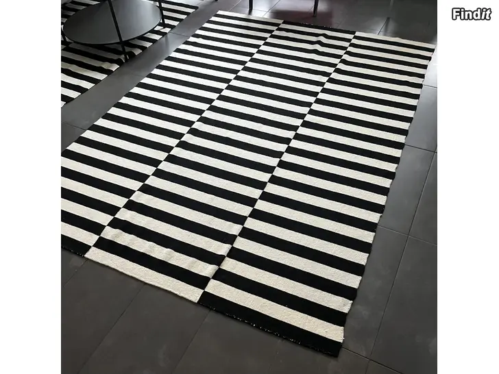 Myydään IKEA Stockholm villamatto 2 kpl