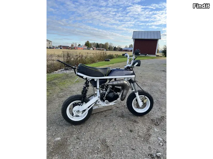 Myydään Suzuki PV nyrenoverad