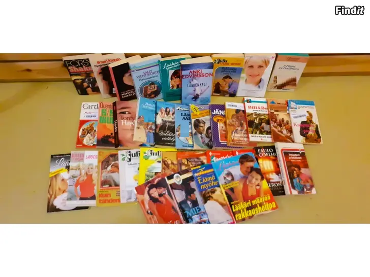Myydään Kirjoja kasa osa 2/3