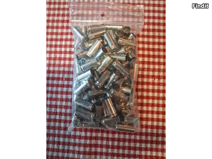 Säljes Hylsyjä kolmekasiin