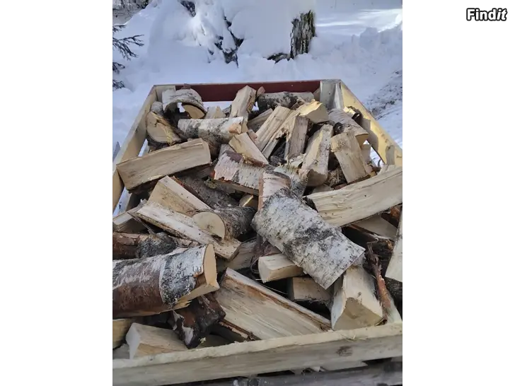 Säljes Kluven torr björkved