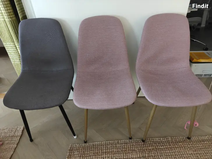 Säljes 6 köksstolar med tygöverdrag säljes
