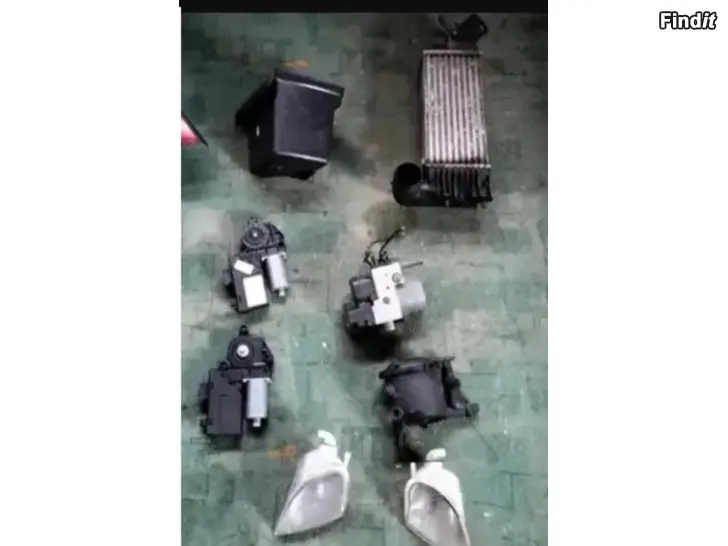 Säljes Välijäähdytin lasinnostimen moottori etuvilkkut