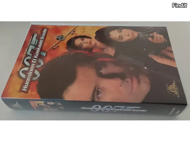 Myydään VHS-kasetilla virallinen James Bond filmi
