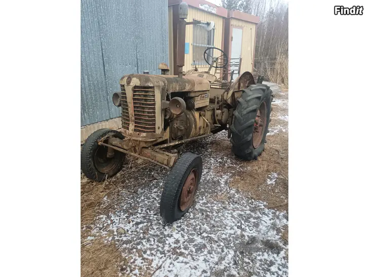 Myydään Zetor K25