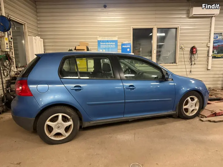 Säljes VW GOLF 2004-2008 I DELAR-OSINA
