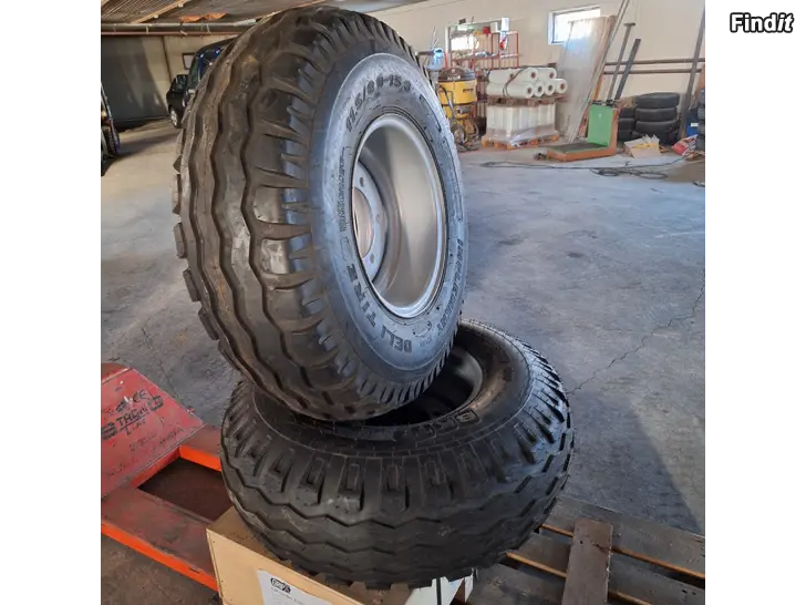 Säljes 2 st nya däck på fälg