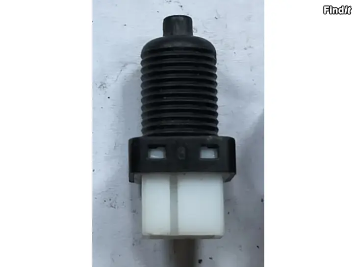 Myydään Takaumpio ruiskuboksi osia