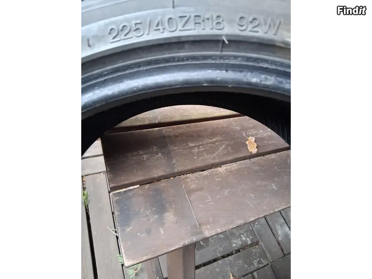 Säljes 225/40 R18