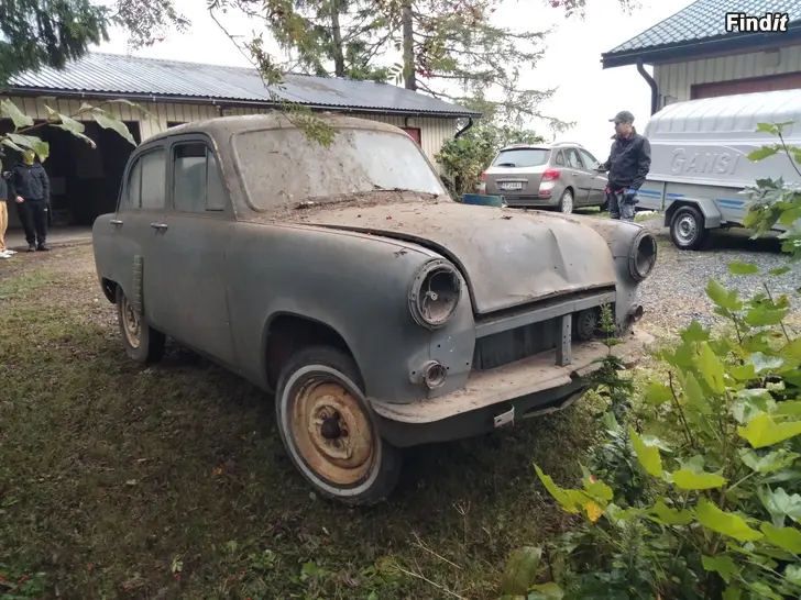 Myydään Mosse 402