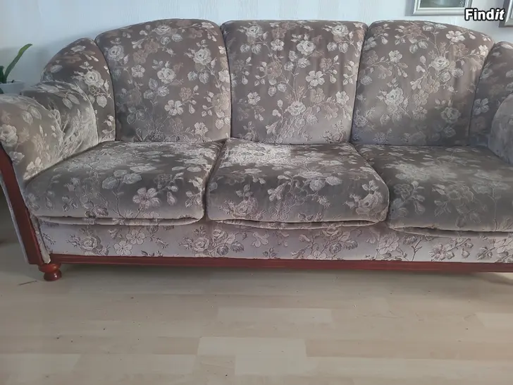 Myydään Sohvakalusto 3+1+1