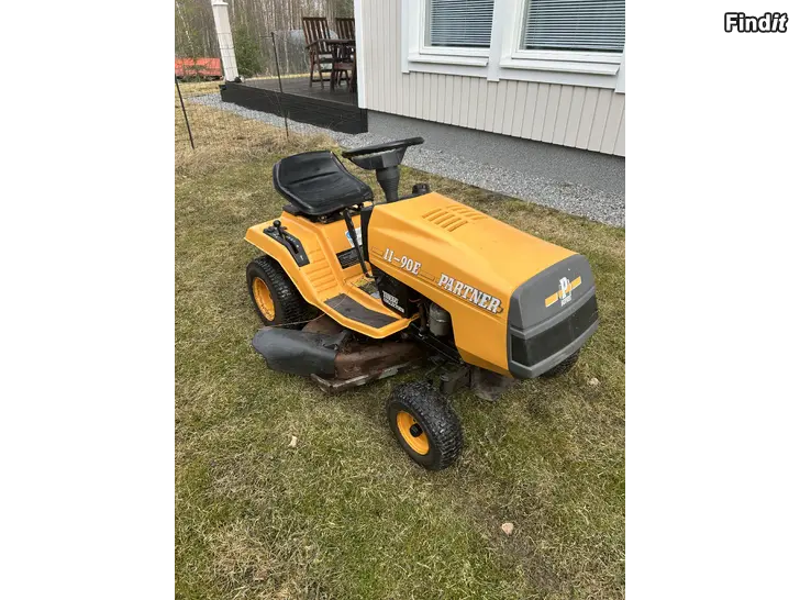 Säljes Partner 11-90E gräsklippare