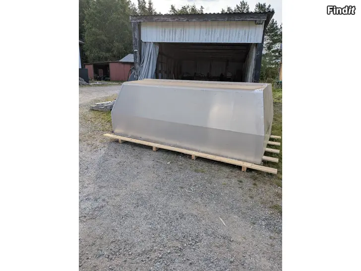 Säljes Släpvagns kåpa