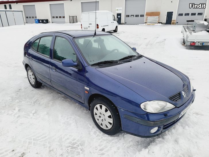 Säljes Renault Megane 1.4 -02