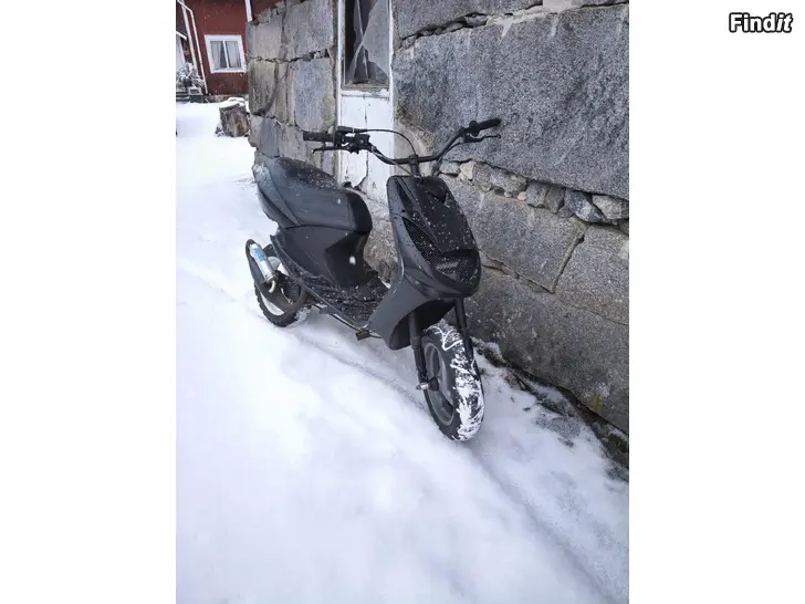 Myydään Vivacity 70cc
