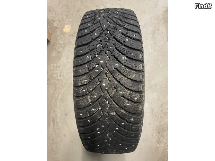 Myydään 205/55R16 nastarenkaat 2kpl