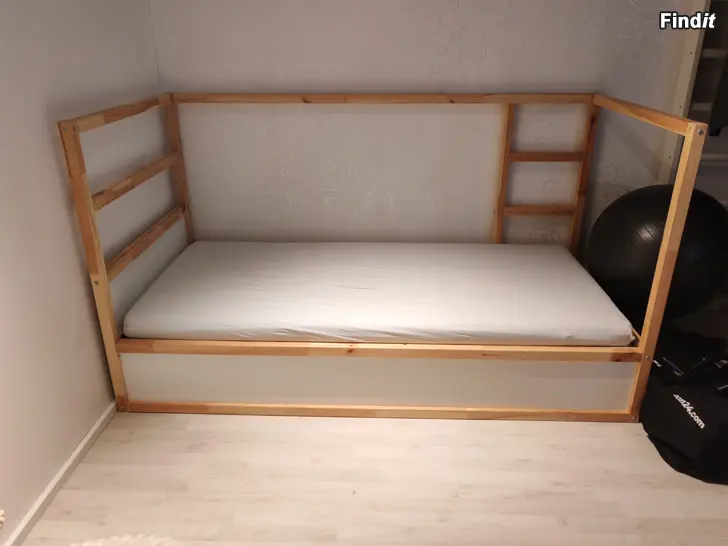 Myydään Ikea KURA 90cm x 2m