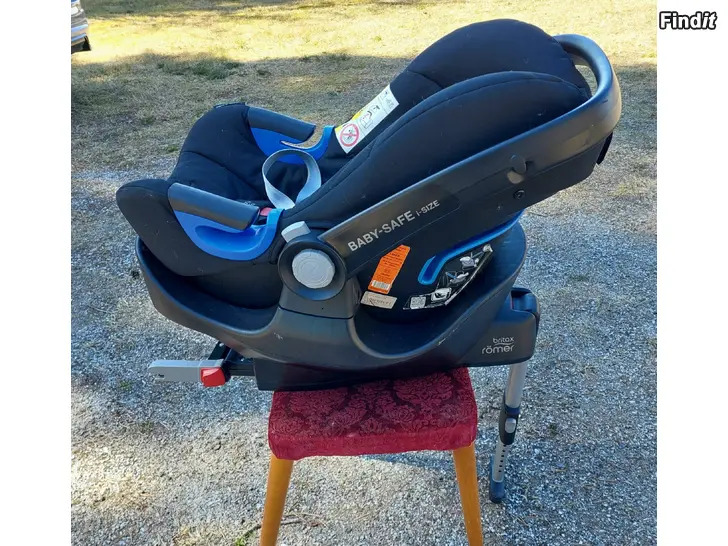 Säljes Britax Bilbarnstol + isofix bas