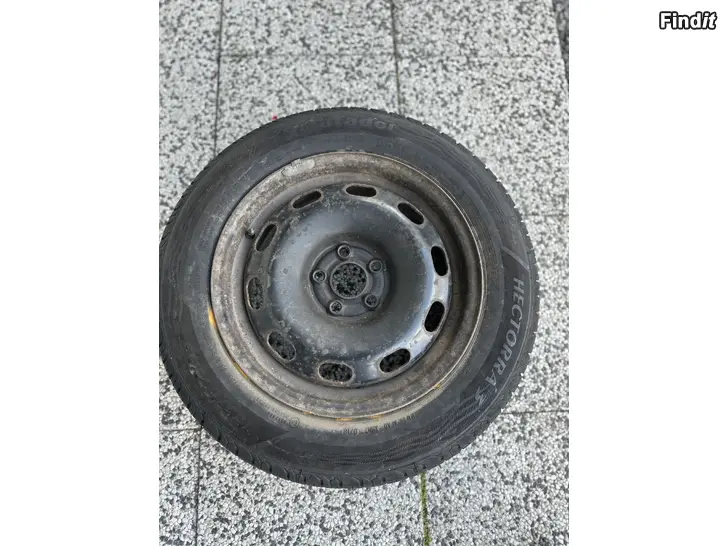 Säljes Matador vinterdäck på fälg